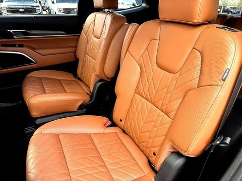 Used 2025 Kia Telluride SX Prestige X-Pro image 24