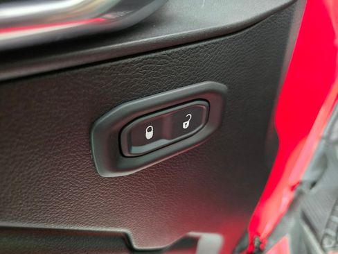 Used 2021 Jeep Wrangler Unlimited Rubicon AWD/4WD image 24