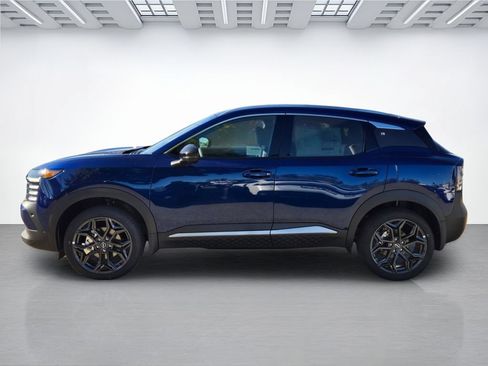 New 2026 Nissan Kicks SR AWD/4WD image 7