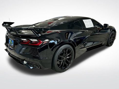 Used 2025 Chevrolet Corvette Stingray image 5