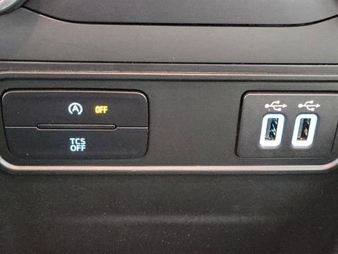 Used 2022 Ford EcoSport S image 25