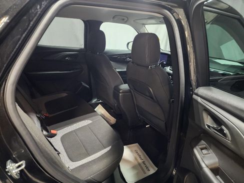 Used 2025 Chevrolet TrailBlazer LT image 13