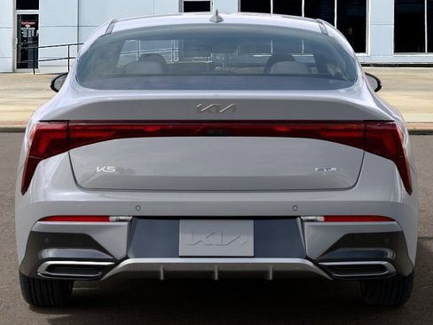 New 2026 Kia K5 GT-Line image 16