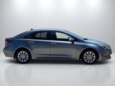 Used 2020 Toyota Corolla XLE FWD image 4