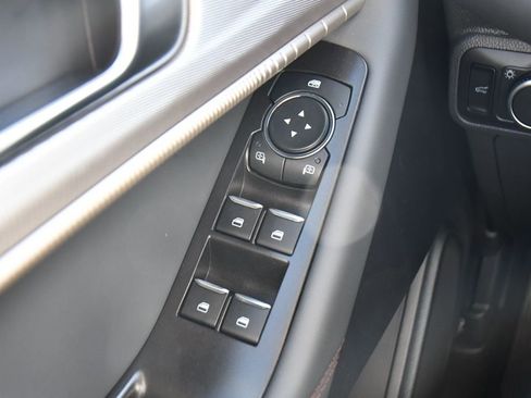 Used 2026 Ford Explorer Active w/ Active Comfort Package image 26