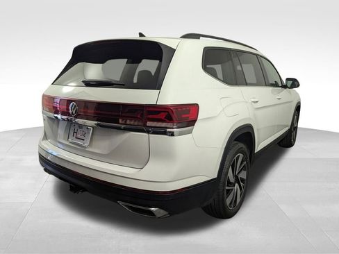 Used 2024 Volkswagen Atlas SE image 22