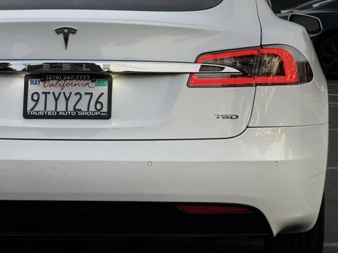 Used 2017 Tesla Model S 75D AWD/4WD image 10