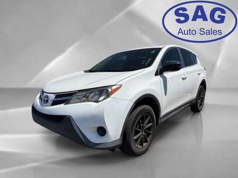 Used 2015 Toyota RAV4 LE AWD/4WD image 5