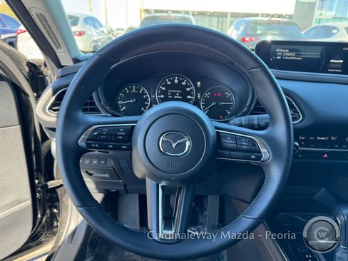 Used 2025 MAZDA CX-30 AWD 2.5 S w/ Premium Package image 23