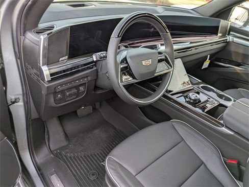 New 2026 Cadillac Escalade Luxury w/ Touring Package image 9