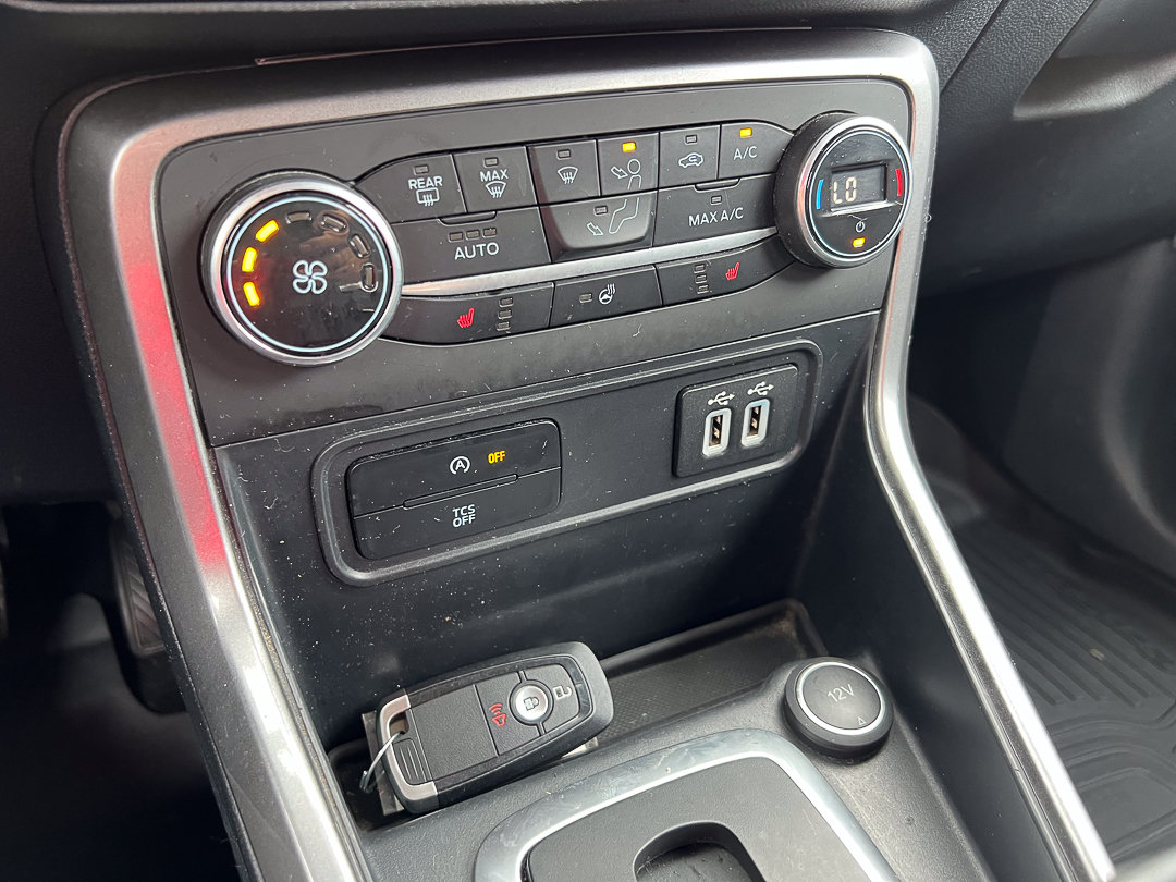 Used 2021 Ford EcoSport SES w/ Interior Protection Package AWD/4WD image 22