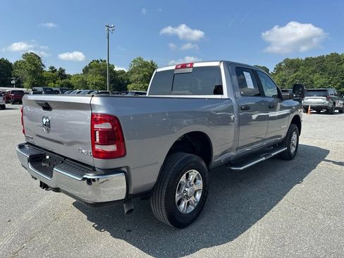 Used 2024 RAM 2500 Big Horn w/ Safety Group AWD/4WD image 5