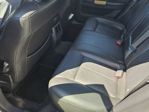 Used 2008 Chrysler 300 Limited RWD image 5
