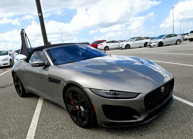 Used 2022 Jaguar F-TYPE Convertible RWD image 2