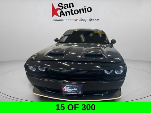 Used 2023 Dodge Challenger SRT Hellcat Redeye RWD image 2