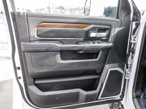 Used 2022 RAM 2500 Laramie AWD/4WD image 23