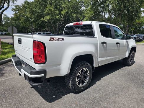 Used 2022 Chevrolet Colorado Z71 AWD/4WD image 3