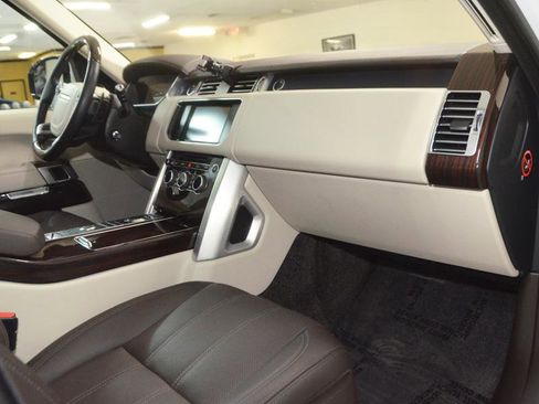 Used 2016 Land Rover Range Rover Supercharged AWD/4WD image 24