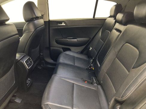Used 2017 Kia Sportage EX w/ EX Technology Package AWD/4WD image 18