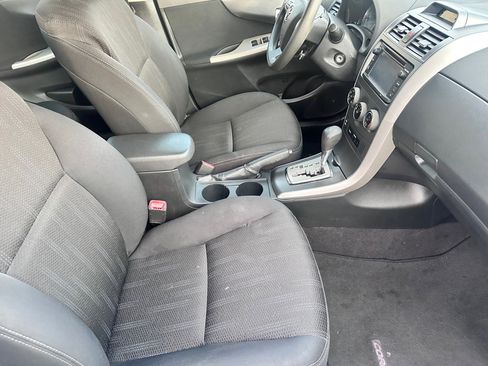 Used 2013 Toyota Corolla S image 10