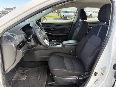 Used 2021 Nissan Sentra SV image 15