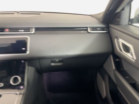 Used 2018 Land Rover Range Rover Velar R-Dynamic SE image 47