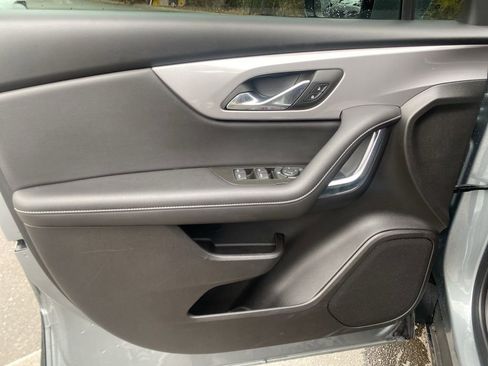 Used 2024 Chevrolet Blazer LT image 10