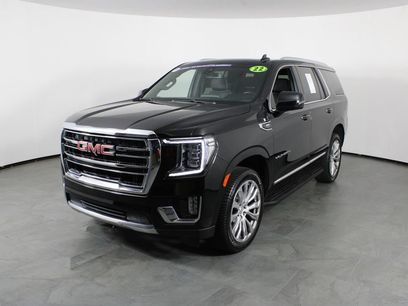 Used 2022 GMC Yukon SLT w/ SLT Premium Package