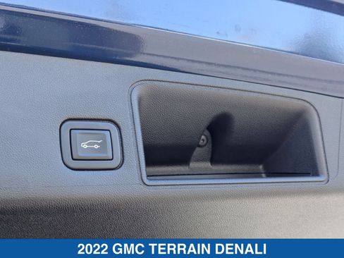 Used 2022 GMC Terrain Denali w/ LPO, Floor Liner Package AWD/4WD image 35