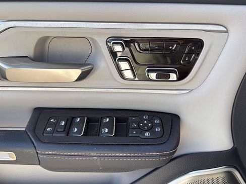 Used 2025 RAM 1500 Tungsten w/ Towing Technology Group AWD/4WD image 27