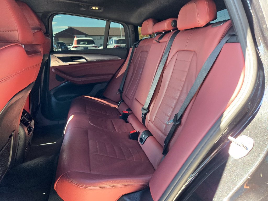 Used 2021 BMW X4 M40i w/ Premium Package AWD/4WD image 4