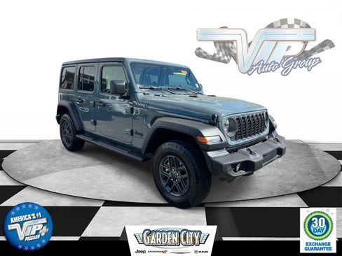 Used 2026 Jeep Wrangler Unlimited Sport AWD/4WD image 1