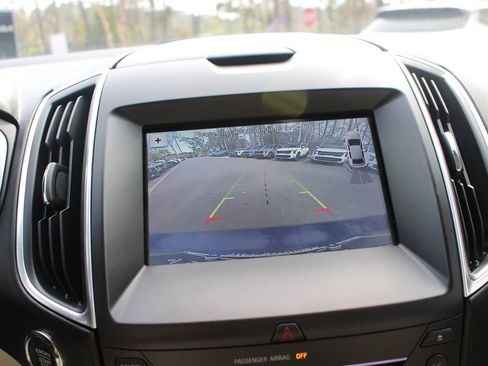 Used 2016 Ford Edge Titanium w/ Equipment Group 301A image 33