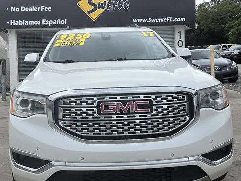 Used 2017 GMC Acadia Denali w/ Technology Package AWD/4WD image 3