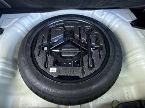 Used 2023 Kia Soul LX image 35