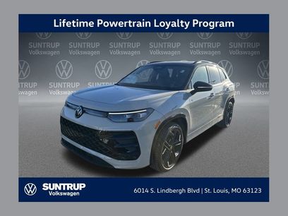 New 2026 Volkswagen Tiguan SE R-Line