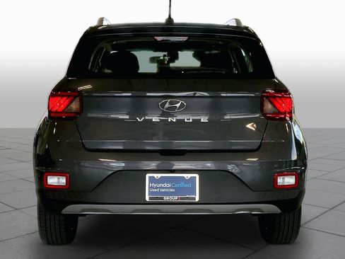 Certified 2025 Hyundai Venue SEL FWD image 5