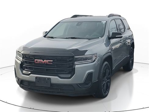 Used 2023 GMC Acadia SLE image 2