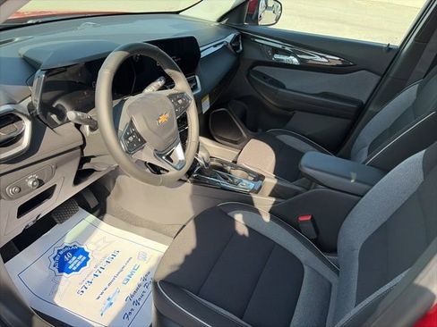 New 2026 Chevrolet TrailBlazer LT w/ Convenience Package FWD image 16