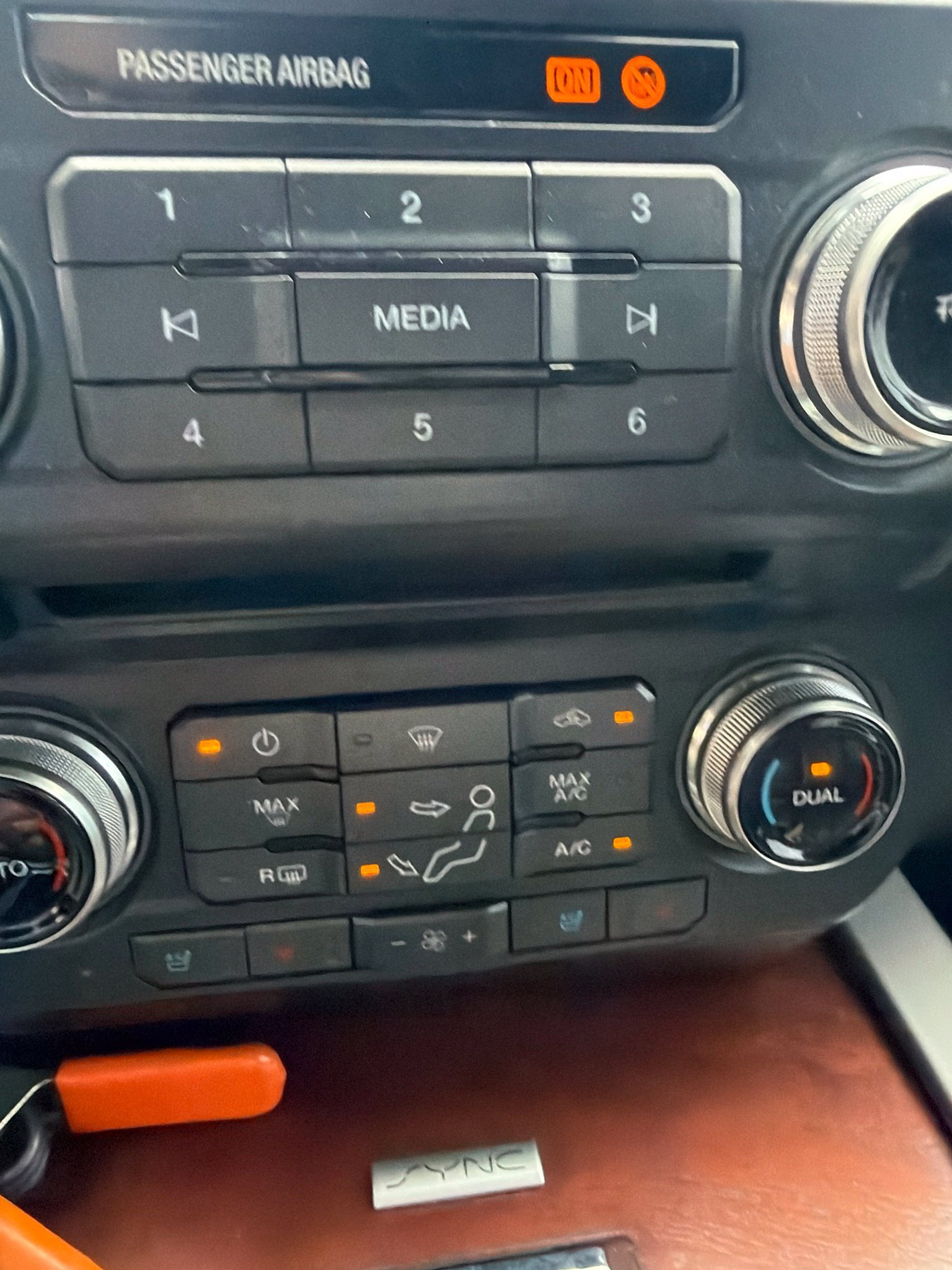 Used 2017 Ford F250 King Ranch w/ Tow Technology Bundle AWD/4WD image 4