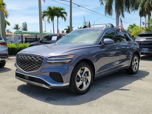 Used 2026 Genesis GV70 2.5T Select AWD/4WD image 2