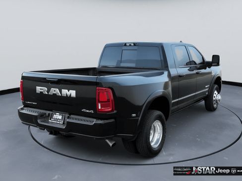 Used 2026 RAM 3500 Limited AWD/4WD image 5