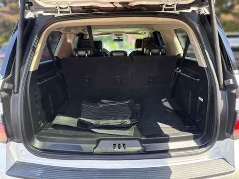Used 2020 Ford Expedition Max Platinum AWD/4WD image 13
