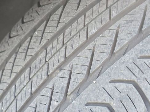 Certified 2020 Mercedes-Benz C 300 4MATIC Sedan image 11