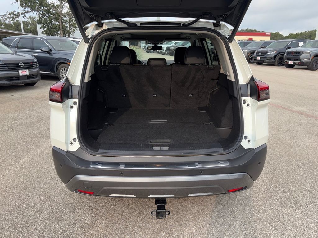 Certified 2023 Nissan Rogue SL w/ SL Premium Package FWD image 26