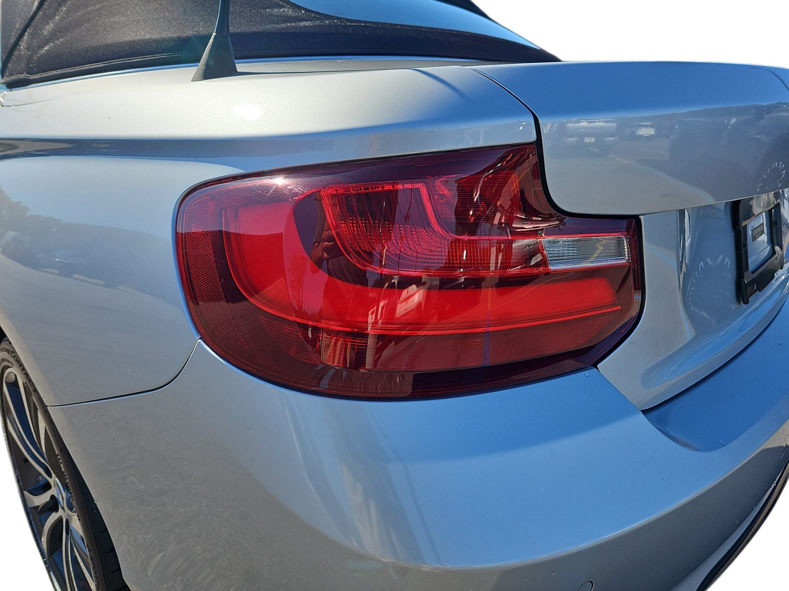 Used 2017 BMW 230i Convertible RWD image 31