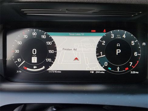 Used 2024 Land Rover Discovery Sport Dynamic SE image 15