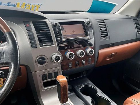 Used 2010 Toyota Tundra Limited AWD/4WD image 16