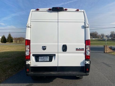 Used 2021 RAM ProMaster 2500 w/ Convenience Group image 5