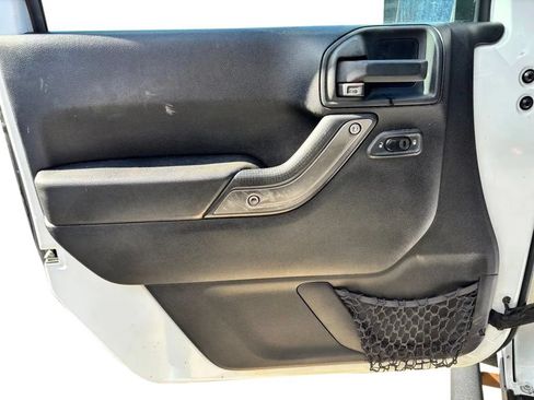 Used 2012 Jeep Wrangler Sport AWD/4WD image 8